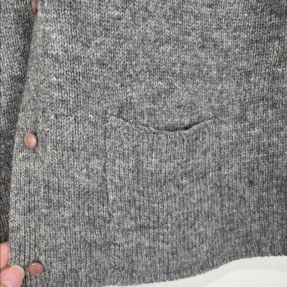 The Limited 100% Wool Cardigan Sweater Women’s Medium Gray Pockets Collegiate - Picture 2 of 6